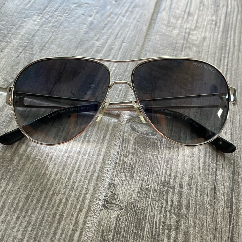 Tory Burch Aviators